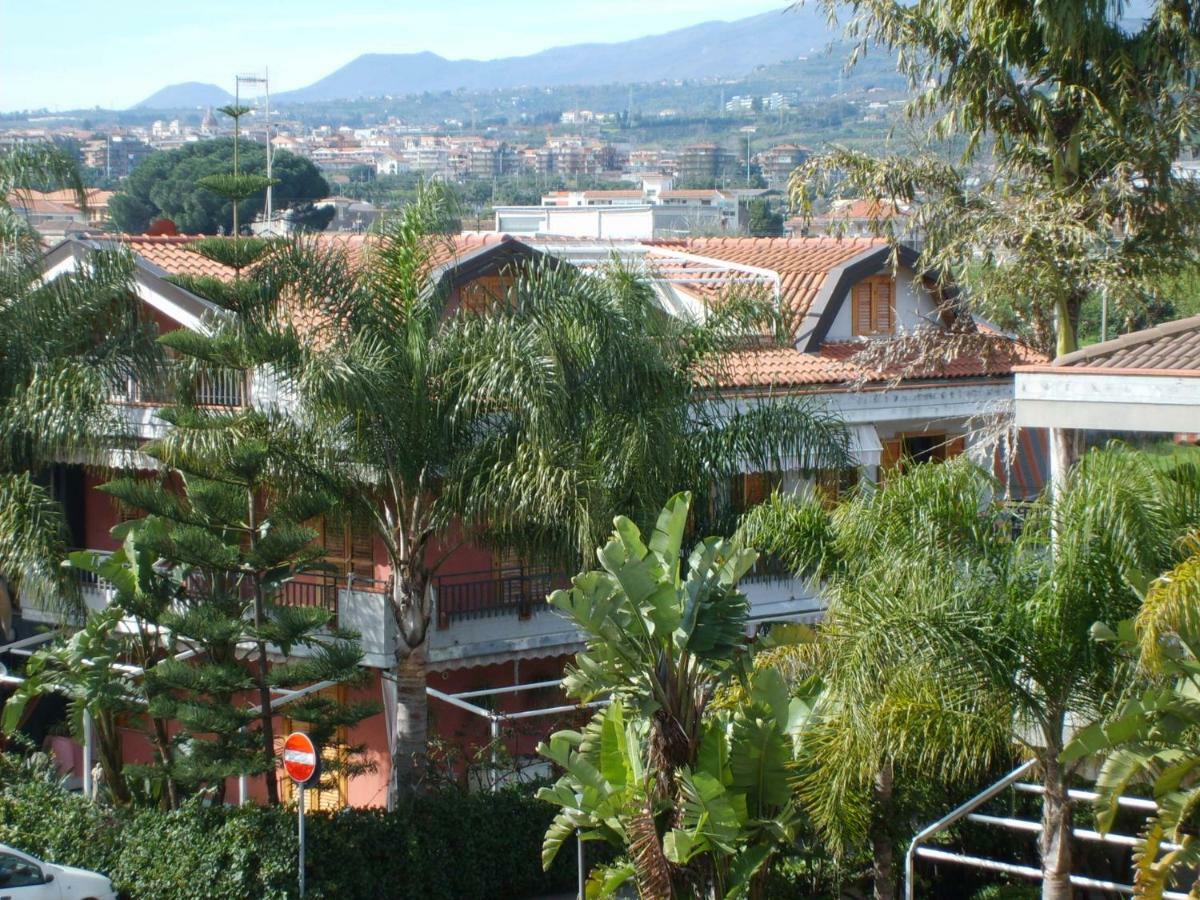 Casa Vacanze Trinacria Riposto Exterior foto