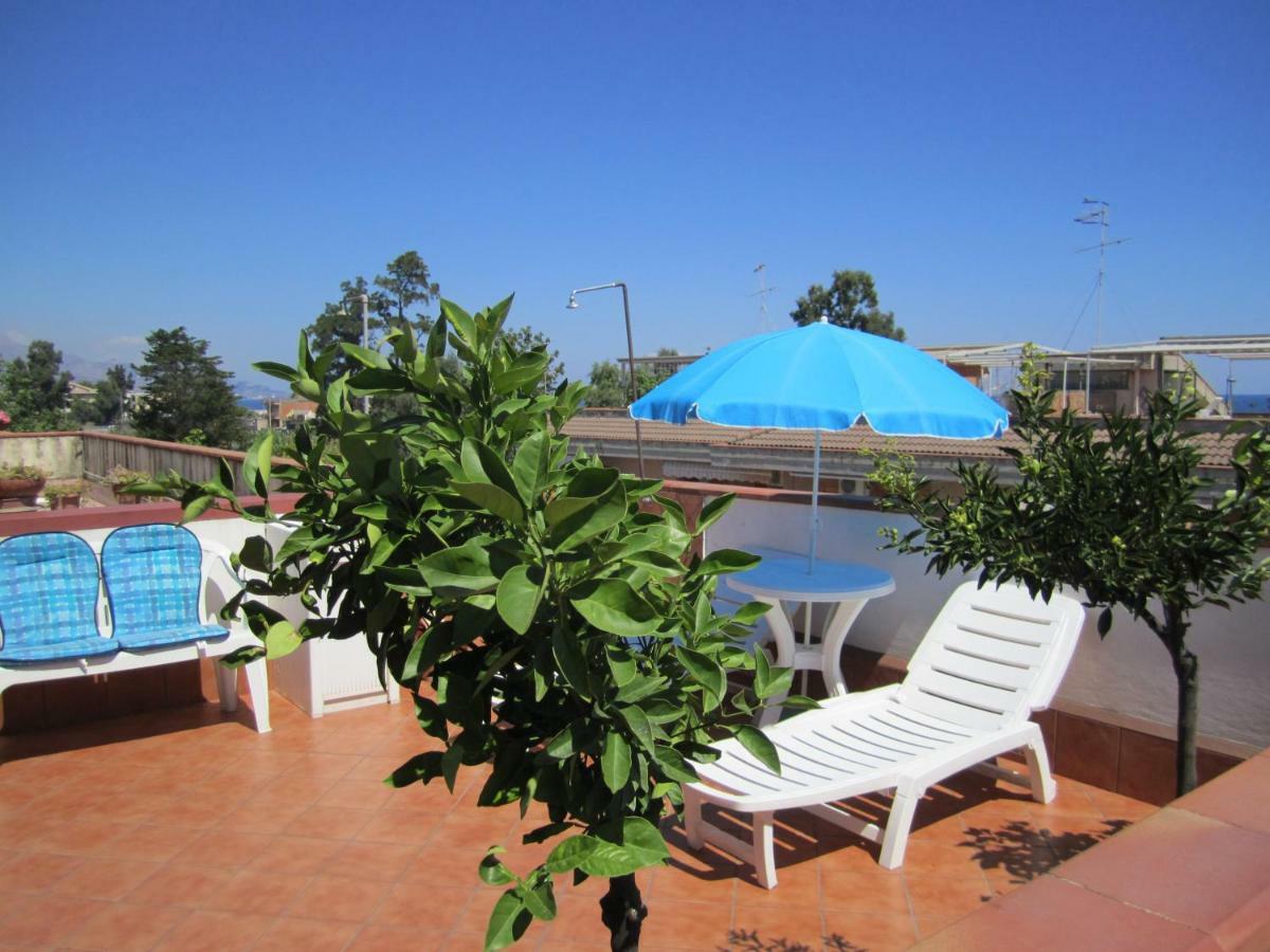 Casa Vacanze Trinacria Riposto Exterior foto